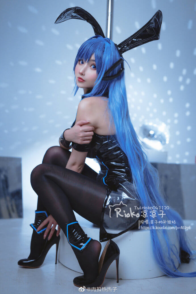 《碧蓝航线》花园兔女郎cosplay 花园换装「跃动的舞台时间!」cos