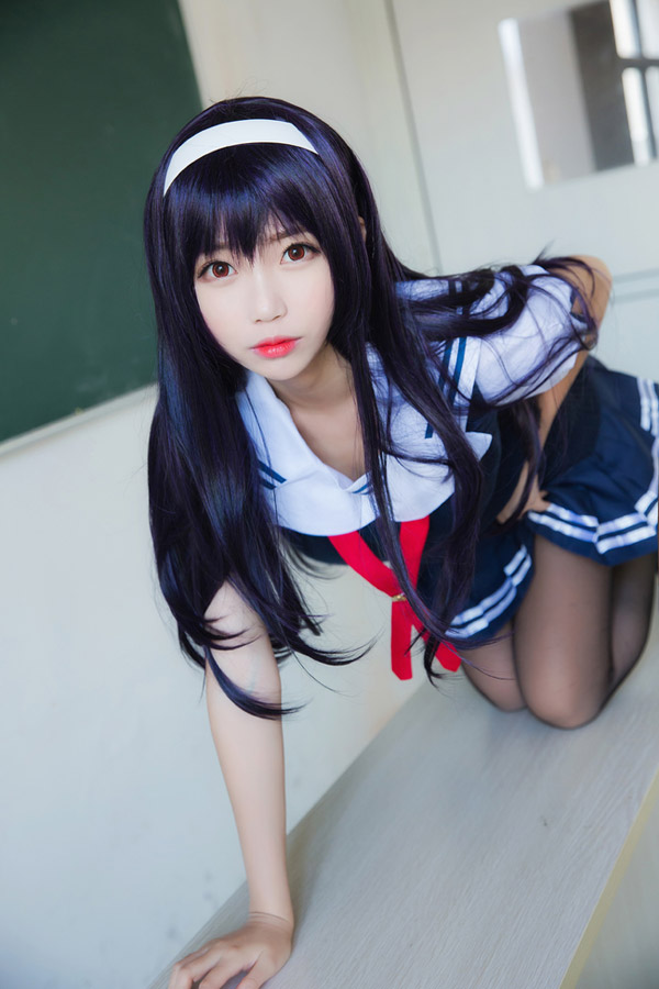 《路人女主的养成方法》霞之丘诗羽 学姐黑丝制服cos 《路人女主的养成方法》霞之丘诗羽 学姐黑丝制服cos