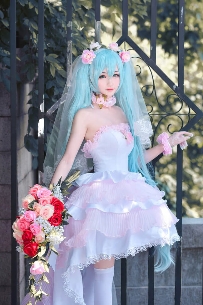 cosplay【VOCALOID】初音未来COS(初音ミク同人花嫁)