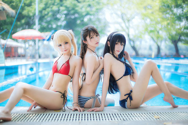 《路人女主的养成方法》 夏日泳装COS