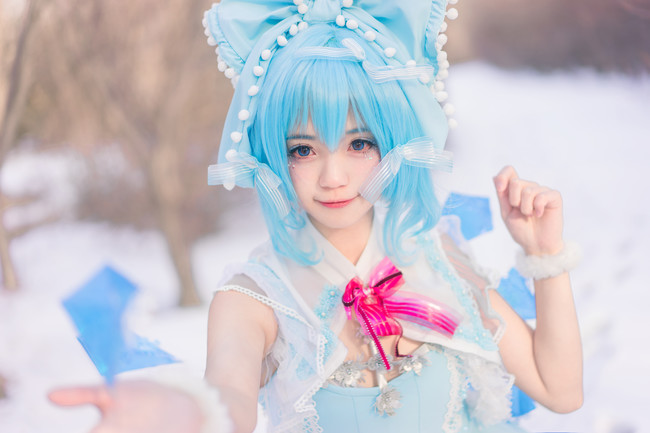 东方project琪露诺cos二设(东方琪露诺Cosplay)