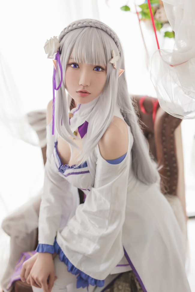 《Re:从零开始的异世界生活》爱蜜莉雅瓜希唯美cos(从零开始爱蜜莉雅cos) 《Re:从零开始的异世界生活》爱蜜莉雅瓜希唯美cos(从零开始爱蜜莉雅cos)
