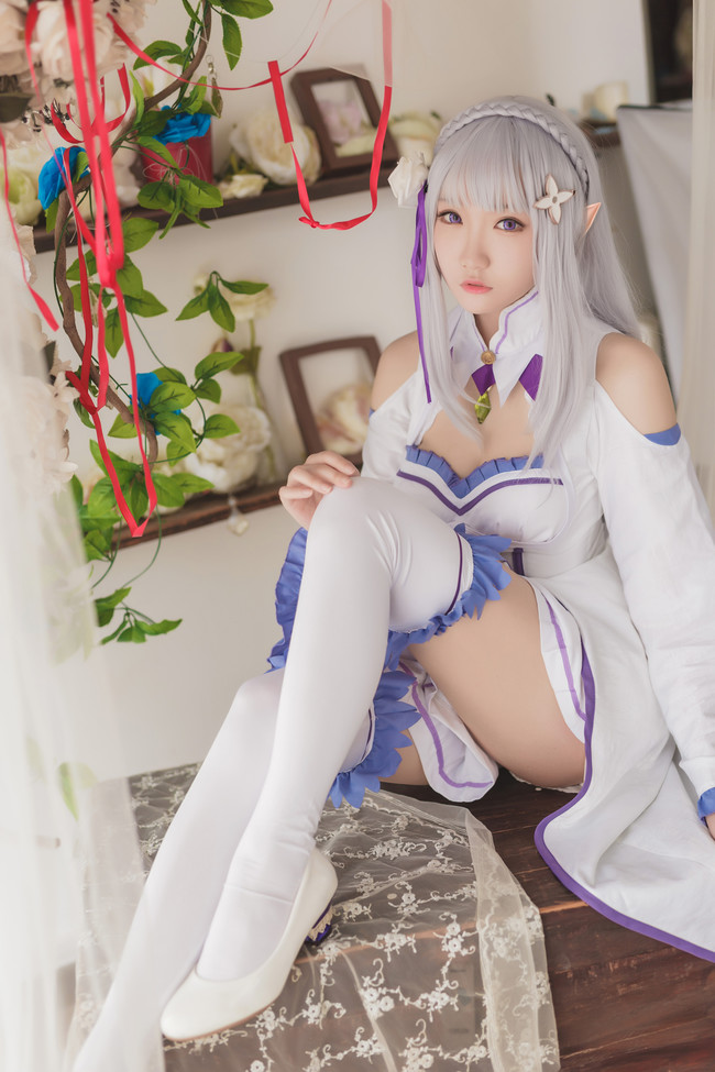 《Re:从零开始的异世界生活》爱蜜莉雅瓜希唯美cos(从零开始爱蜜莉雅cos) 《Re:从零开始的异世界生活》爱蜜莉雅瓜希唯美cos(从零开始爱蜜莉雅cos)