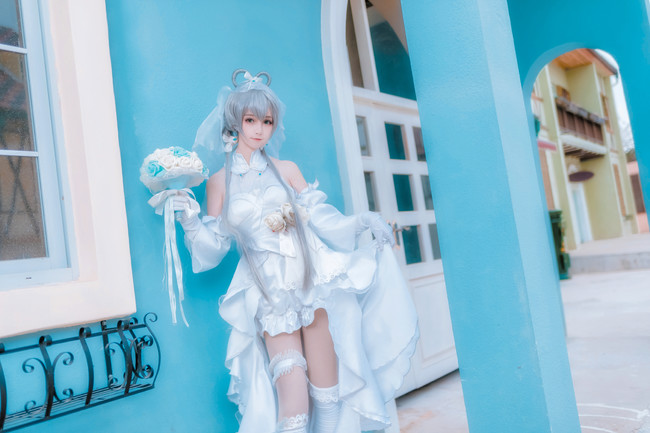《VOCALOID》随心所欲花嫁洛天依cos(洛天依白色花嫁cos)