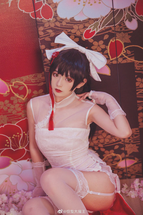 碧蓝航线高雄·獒cos(碧蓝航线高雄旗袍cosplay)