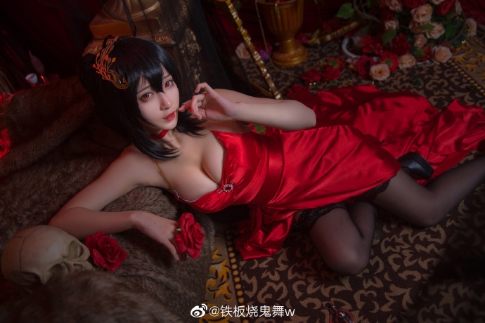 碧蓝航线大凤cos(碧蓝航线鹩礼服cosplay) 碧蓝航线大凤cos(碧蓝航线鹩礼服cosplay)