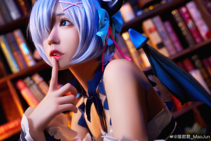 从零开始蕾姆cosplay(蕾姆小恶魔COS CN猫君君)