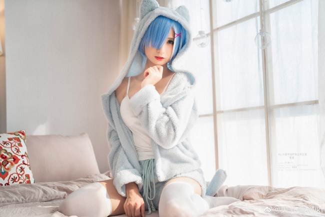 从零开始蕾姆睡衣COS(蕾姆性感睡衣cosplay CN贝儿酱)