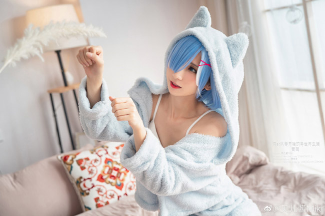 从零开始蕾姆睡衣COS(蕾姆性感睡衣cosplay CN贝儿酱) 从零开始蕾姆睡衣COS(蕾姆性感睡衣cosplay CN贝儿酱)