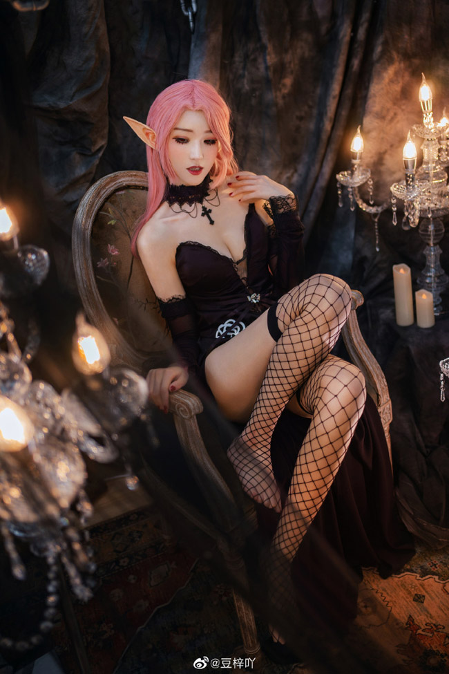 碧蓝航线约克公爵礼服cosplay(碧蓝航线约克公爵永夜的卡罗拉cos)