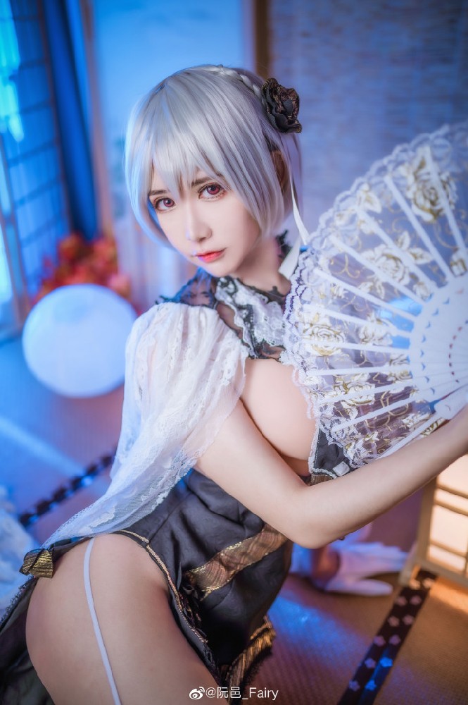 碧蓝航线天狼星旗袍cos 皮肤换装碧波青云掀奶盖cos