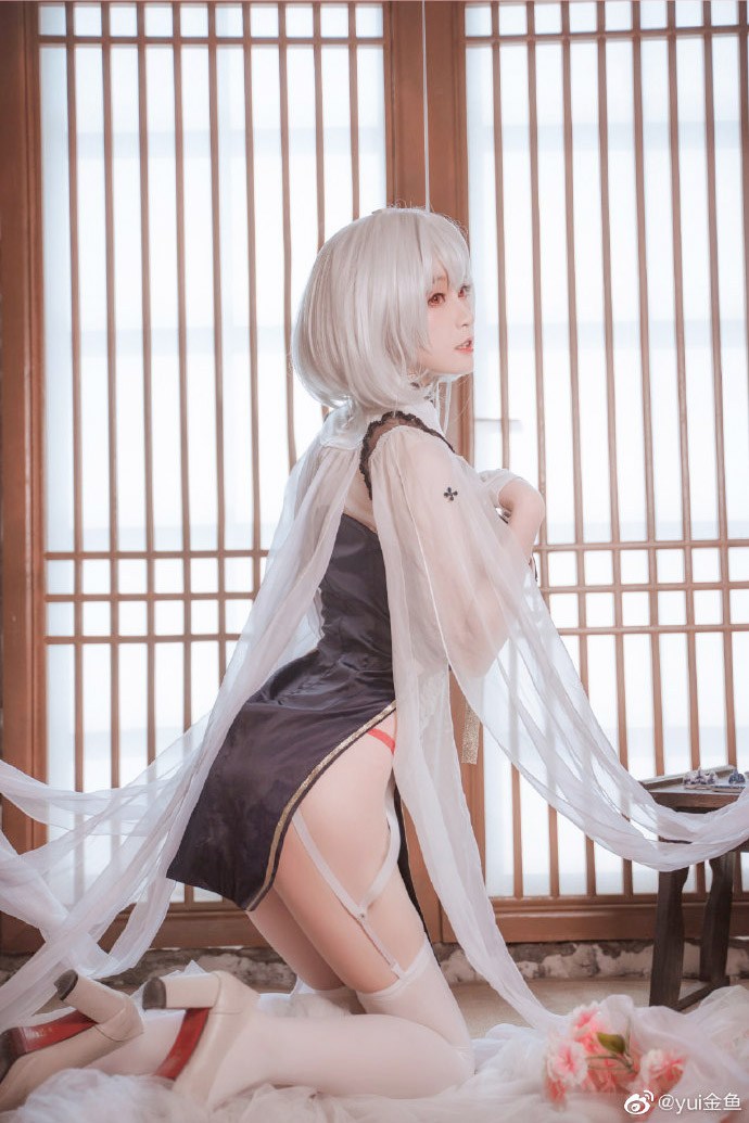 碧蓝航线天狼星旗袍cos 碧蓝航线天狼星旗袍皮肤cosplay