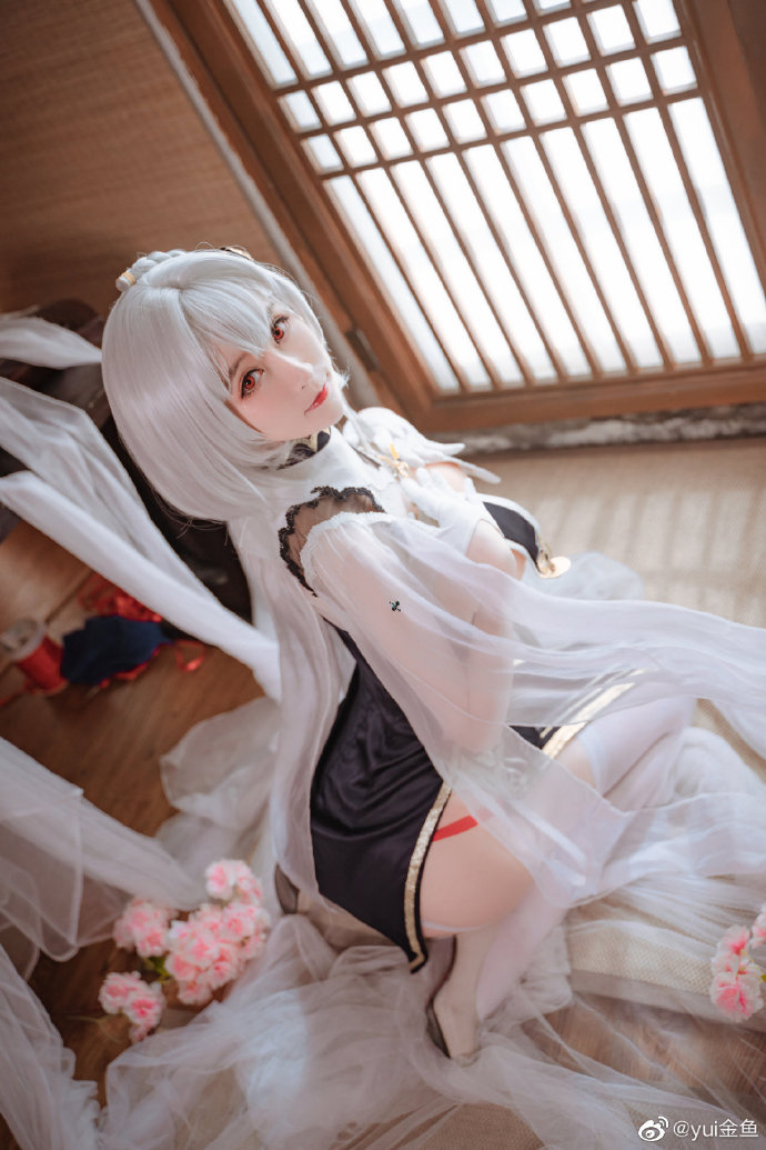 碧蓝航线天狼星旗袍cos 碧蓝航线天狼星旗袍皮肤cosplay