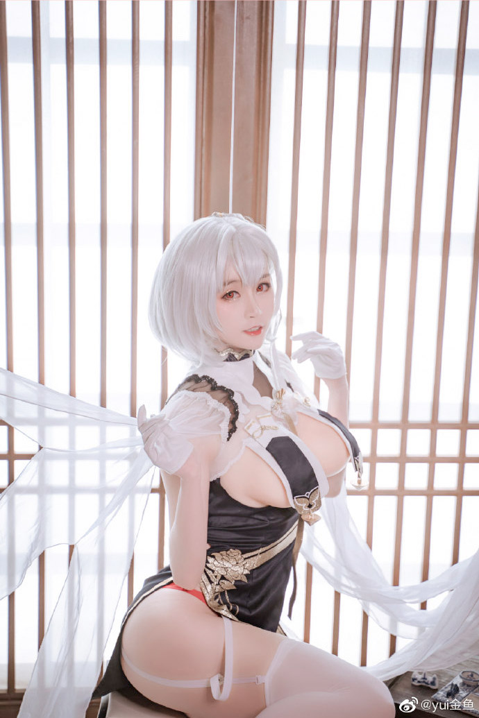 碧蓝航线天狼星旗袍cos 碧蓝航线天狼星旗袍皮肤cosplay