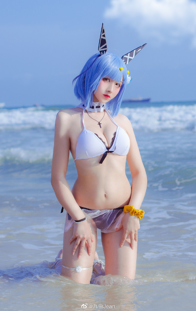 二次元cosplay丨碧蓝航线加斯科涅泳装cos cn九曲Jean 二次元cosplay丨碧蓝航线加斯科涅泳装cos cn九曲Jean