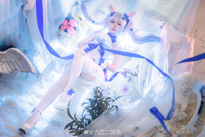 碧蓝航线拉菲花嫁cosplay 碧蓝航线拉菲白兔与誓约cos