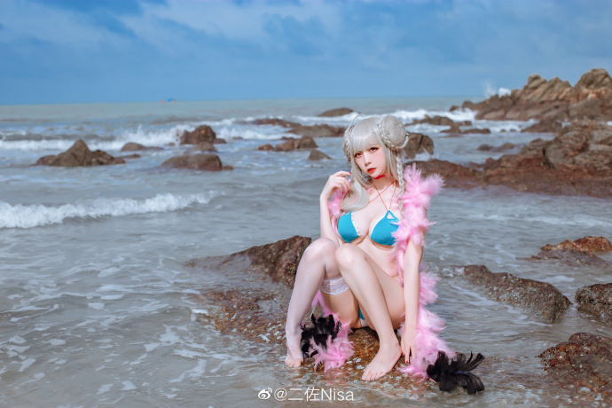 碧蓝航线可畏泳装cosplay 碧蓝航线可畏泳装海边的皇家淑女cos 碧蓝航线可畏泳装cosplay 碧蓝航线可畏泳装海边的皇家淑女cos