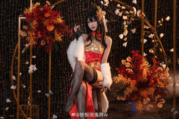 碧蓝航线大凤凤鸣春晓cos 碧蓝航线大凤黑丝旗袍cosplay|cn铁板烧鬼舞w