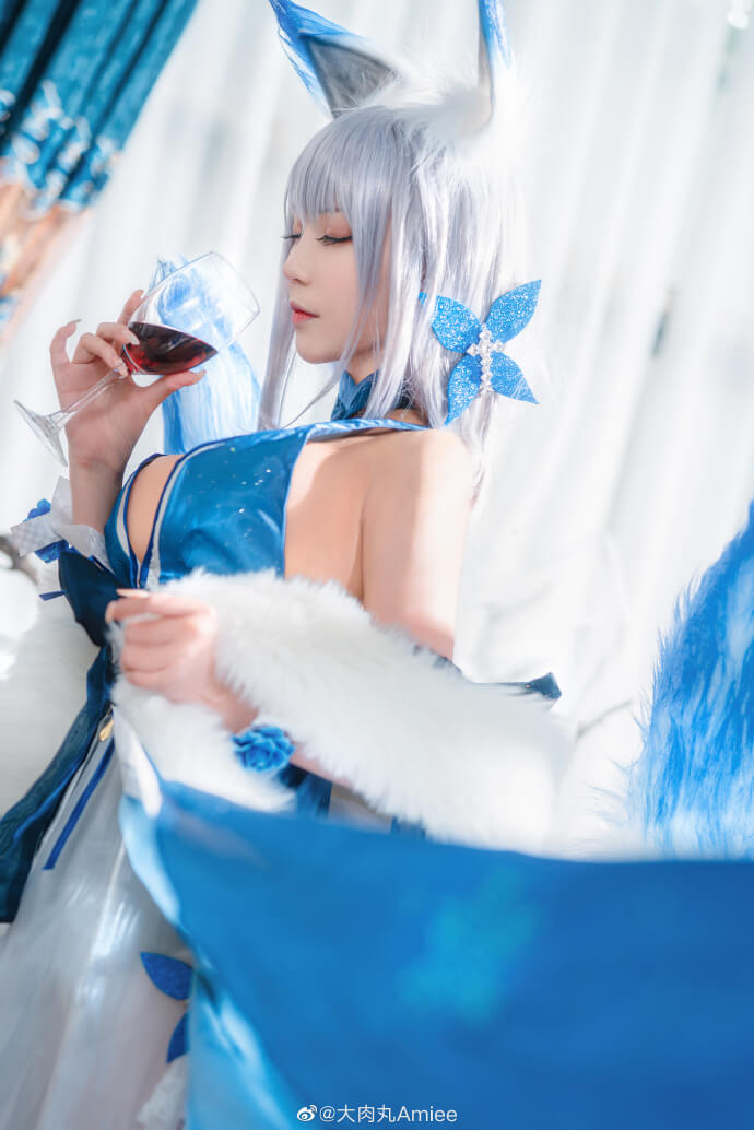 碧蓝航线信浓礼服胧月十夜cos|cn大肉丸Amiee