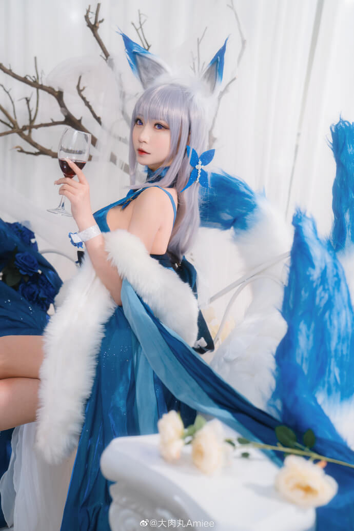 碧蓝航线信浓礼服胧月十夜cos|cn大肉丸Amiee