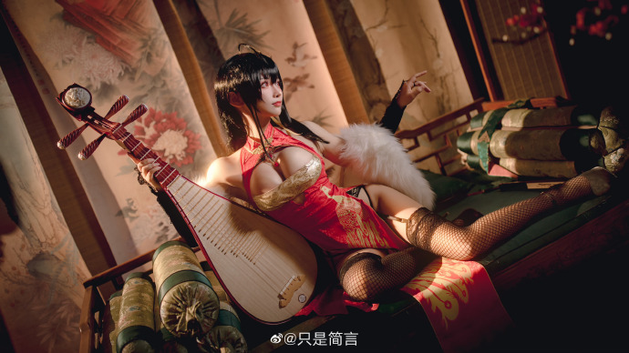 碧蓝航线大凤cosplay 碧蓝航线大凤新春旗袍cos|cn只是简言