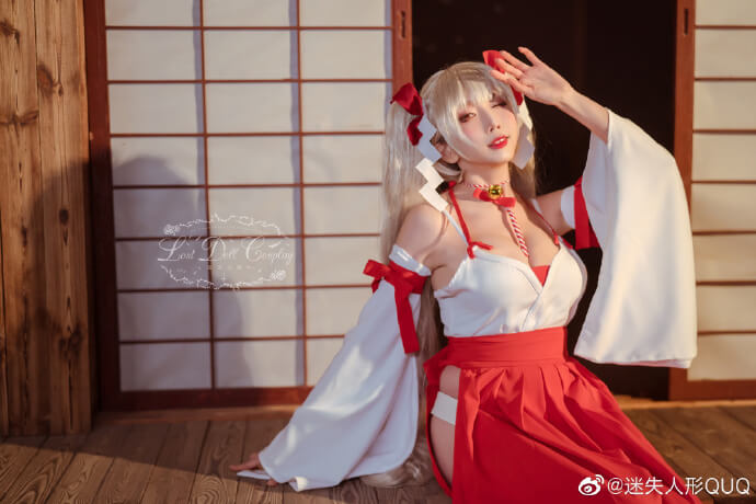 碧蓝航线可畏巫女装cos|cn迷失人形QUQ