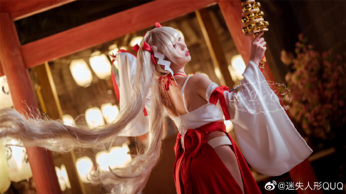碧蓝航线可畏巫女装cos|cn迷失人形QUQ