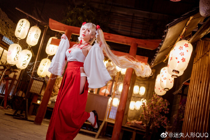碧蓝航线可畏巫女装cos|cn迷失人形QUQ