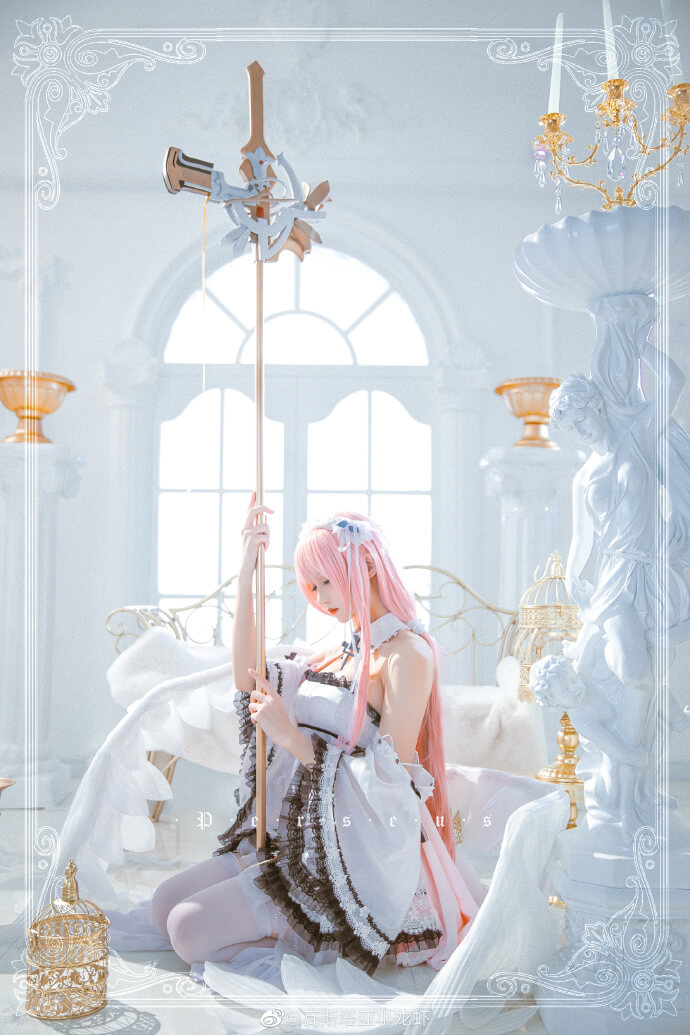 碧蓝航线皇家海军·英仙座cos 碧蓝航线英仙座原皮cosplay