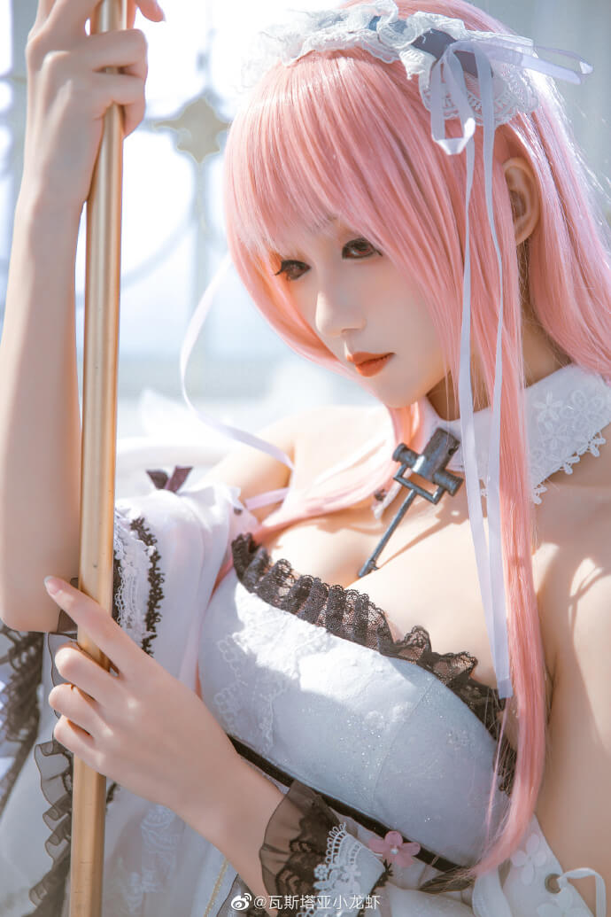 碧蓝航线皇家海军·英仙座cos 碧蓝航线英仙座原皮cosplay