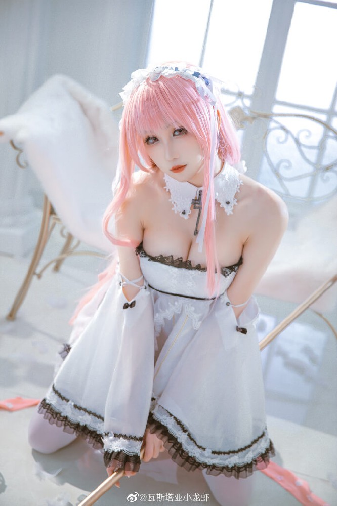 碧蓝航线皇家海军·英仙座cos 碧蓝航线英仙座原皮cosplay