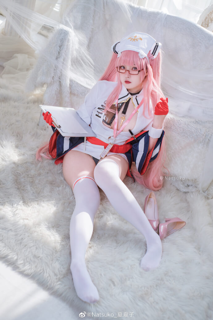 碧蓝航线英仙座cosplay 碧蓝航线英仙座换装生疏的执勤时间cos