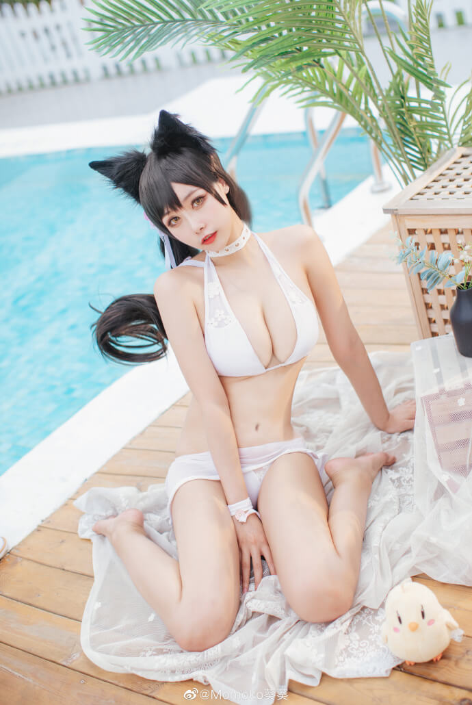 碧蓝航线爱宕cos盛夏进行曲 碧蓝航线爱宕泳装cosplay