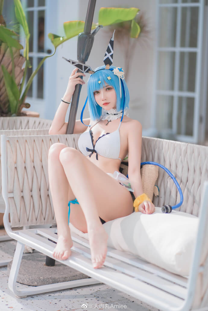 碧蓝航线加斯科涅泳装cosplay 碧蓝航线加斯科涅'夏季环境应对外装'cos参上