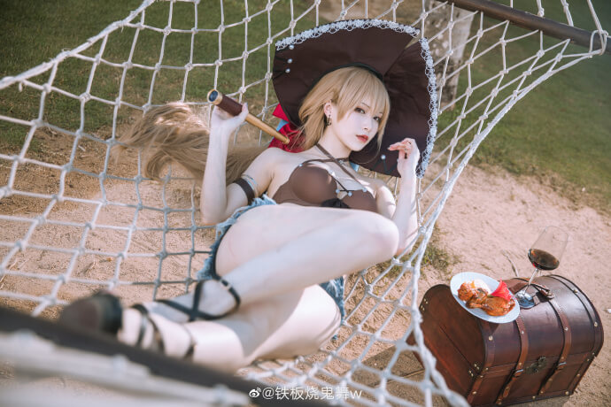 碧蓝航线让巴尔泳装cosplay 碧蓝航线让巴尔秘密的Après midi泳装cos