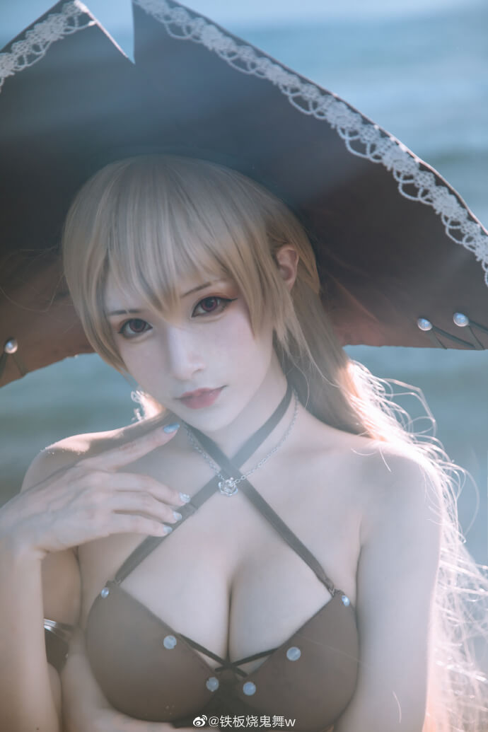 碧蓝航线让巴尔泳装cosplay 碧蓝航线让巴尔秘密的Après midi泳装cos