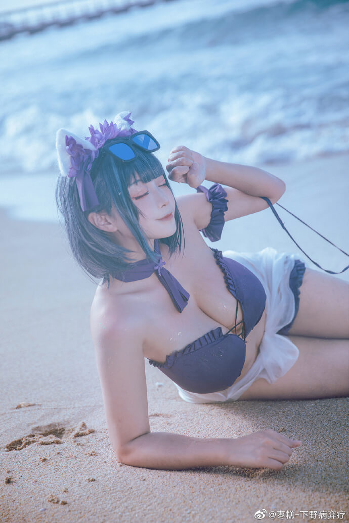 碧蓝航线柴郡泳装cosplay 柴郡甜蜜的海滩约会|cn枣糕