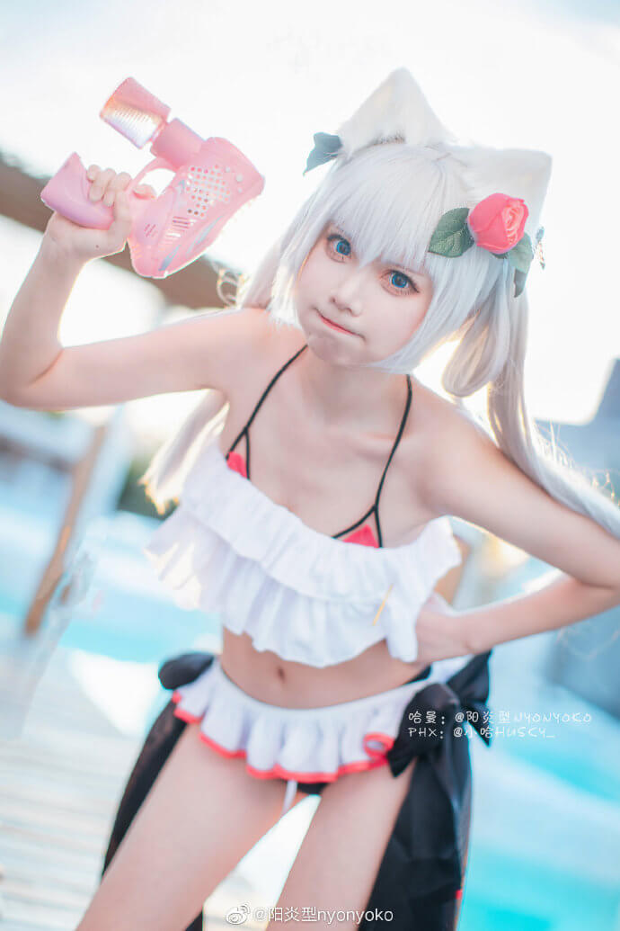 碧蓝航线哈曼泳装cosplay 碧蓝航线哈曼泳装小小的夏日战争展示