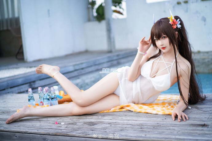 碧蓝航线比叡泳装cosplay 碧蓝航线比叡泳装cos图片