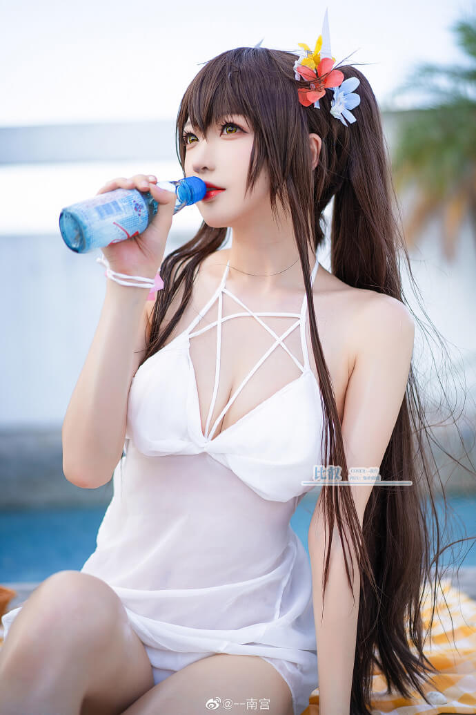碧蓝航线比叡泳装cosplay 碧蓝航线比叡泳装cos图片