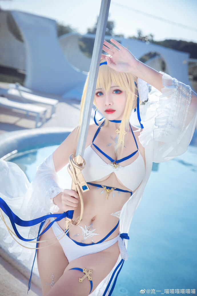 碧蓝航线贞德泳装cosplay 碧蓝航线贞德换装海之圣女cos