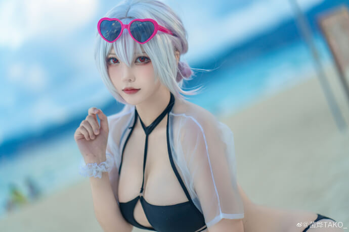 碧蓝航线天狼星泳装皮肤cosplay