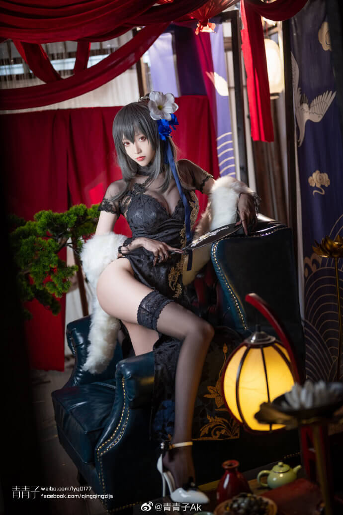 碧蓝航线路易九世旗袍cos 路易九世换装瑰丽的执勤人cosplay