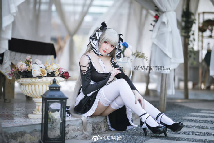 碧蓝航线可畏cosplay 优雅甜美的还原碧蓝航线可畏
