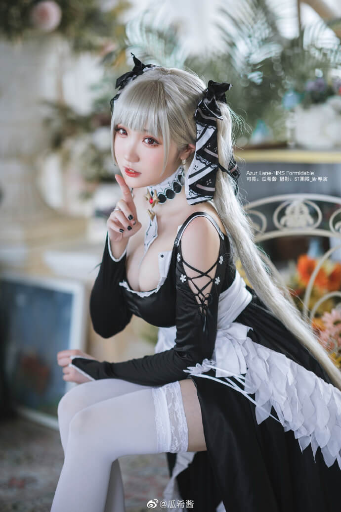 碧蓝航线可畏cosplay 优雅甜美的还原碧蓝航线可畏