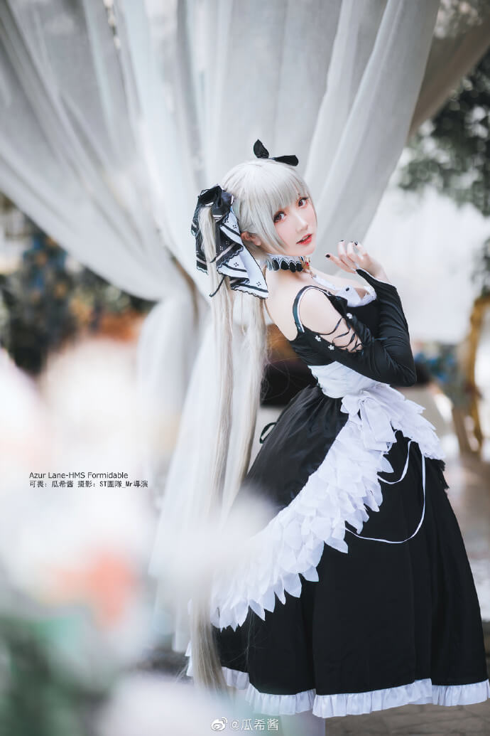 碧蓝航线可畏cosplay 优雅甜美的还原碧蓝航线可畏
