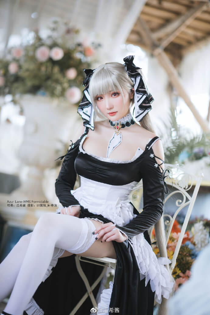 碧蓝航线可畏cosplay 优雅甜美的还原碧蓝航线可畏