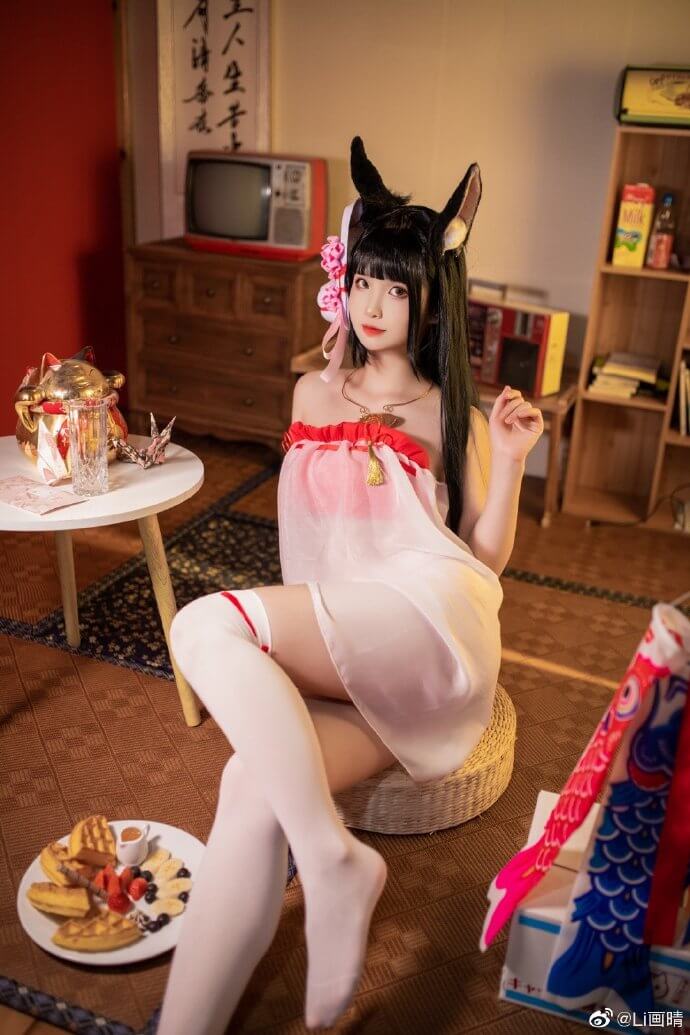 碧蓝航线长门睡衣cos 碧蓝航线长门神子的休憩