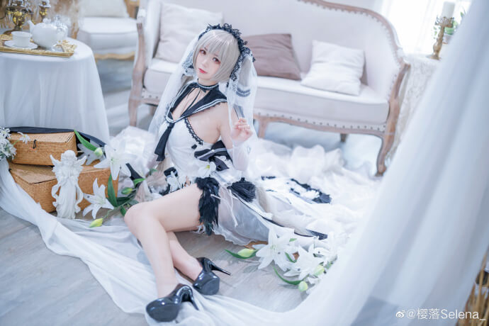 碧蓝航线可畏礼服「梳妆中的大小姐」cos|cn樱落Selena_