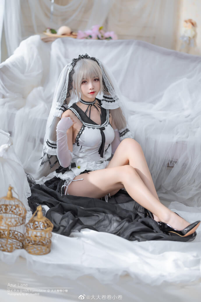 碧蓝航线可畏换装 「梳妆中的大小姐」cosplay